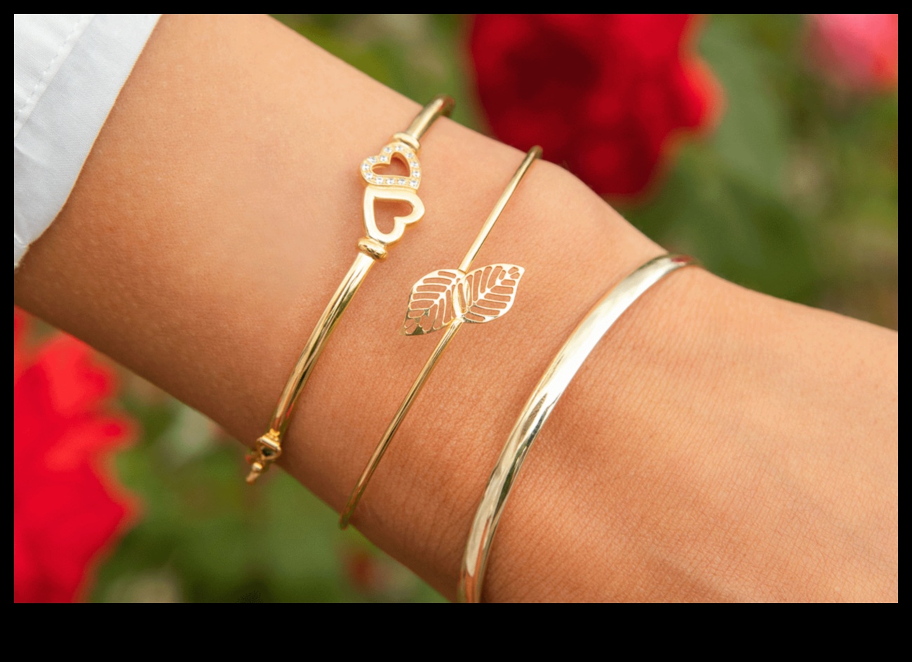 Chic Couture būtiskas rotaslietas modernai sievietei 5 Chic Couture: modes juvelierizstrādājumu skavas mūsdienu sievietei