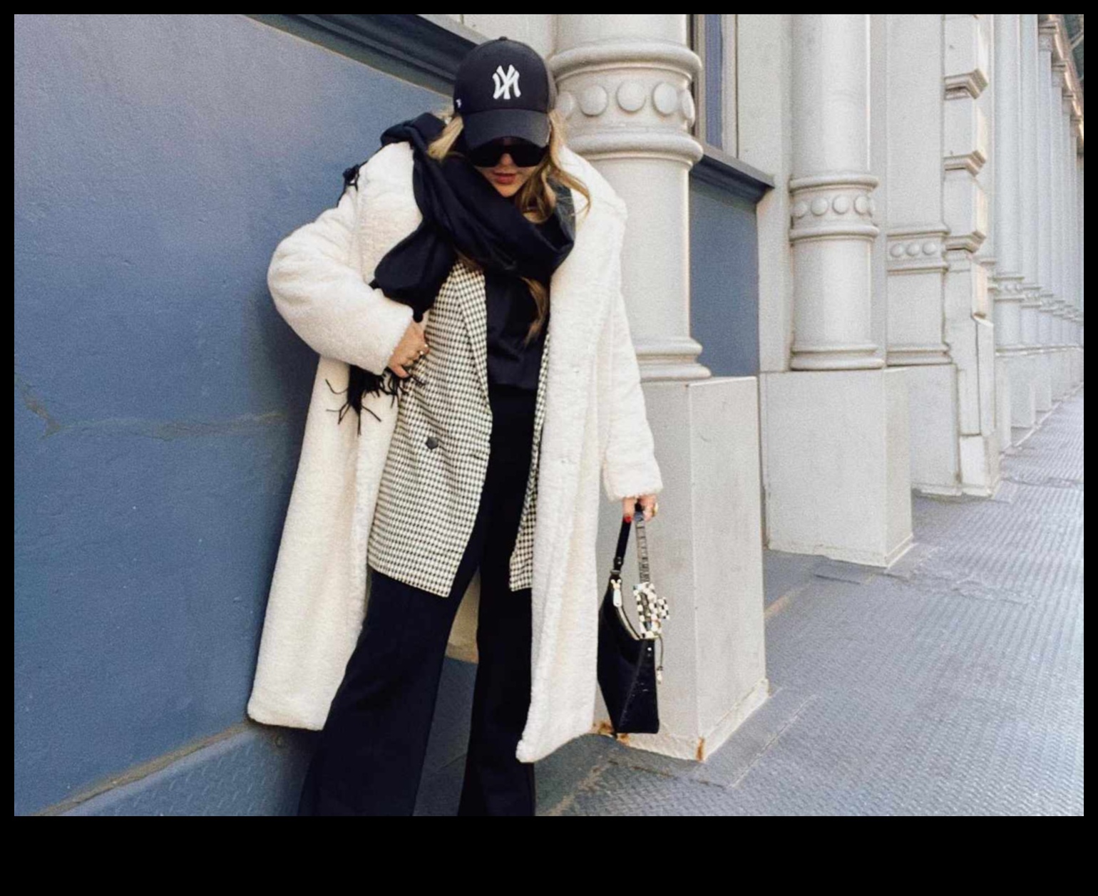 Savdabīgā ziema: rotaļīgi elementi aukstā laikā