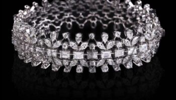 Dimanta sapņi: mirdziet un spīdiet ar mūsu žilbinošajām dimanta rokassprādzēm