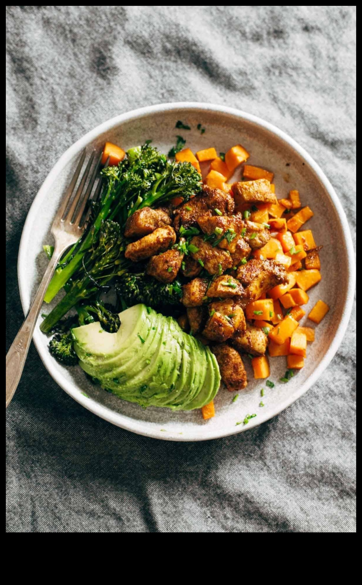 Quick Bites Extravaganza: ātras un garšīgas receptes