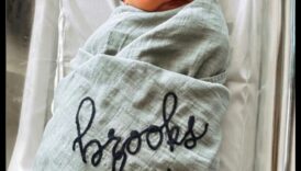 Sentimentālas autiņu segas jaundzimušā atnākšana brīdim 6 Sentimentāli autiņi: pārdomātas dāvanas mazuļa ierašanās brīdim