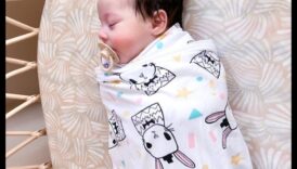 Veselīgi iesaiņojumi: autiņi un miegs mazuļa attīstības laikā